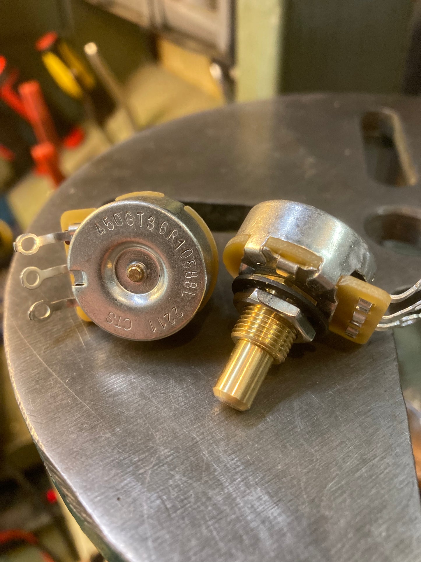 CTS 1 Meg J-Taper Solid
